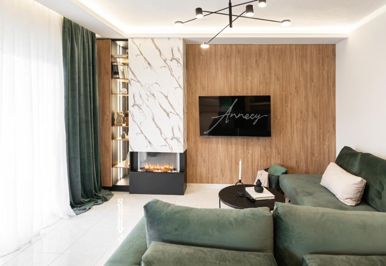 Annecy Apartment Alexandroupoli Bagian luar foto