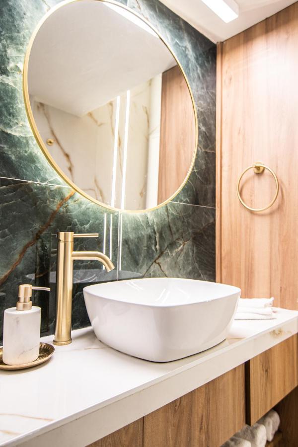 Annecy Apartment Alexandroupoli Bagian luar foto